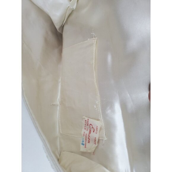 Vtg Handmade Emson Sequin and Beaded Ivory Clutch Made in Hong Kong 9x5 - Picture 9 of 16